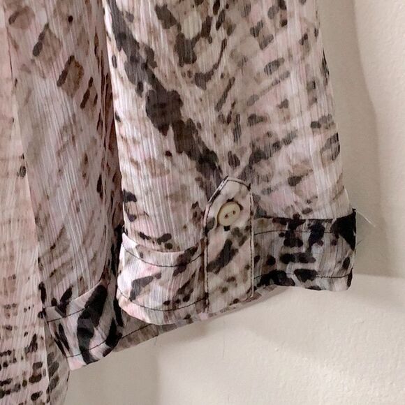 CHICO’S Animal Print Semi-Sheer Top - Picture 4 of 9